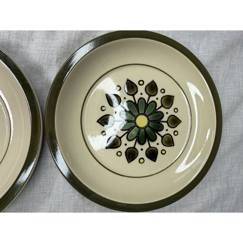 Vintage Montego Stoneware 4113 Green Floral 7.5" Dessert Salad Plate Japan Set-4 - Picture 3 of 8